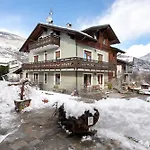 Au Petit Chevrot - Garden Apartment Aosta