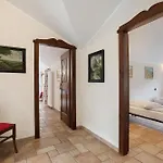Au Petit Chevrot - Garden Apartment Aosta