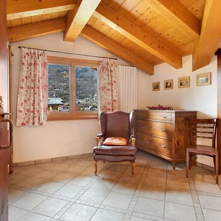 Au Petit Chevrot - Garden אאוסטה