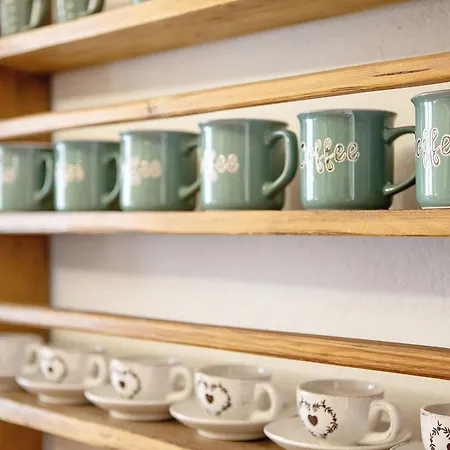 Au Petit Chevrot - Garden Apartament *