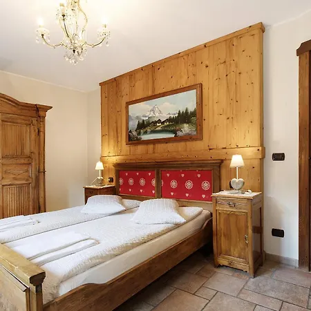 Au Petit Chevrot - Garden Apartament