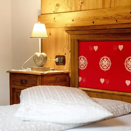 Au Petit Chevrot - Garden * אאוסטה