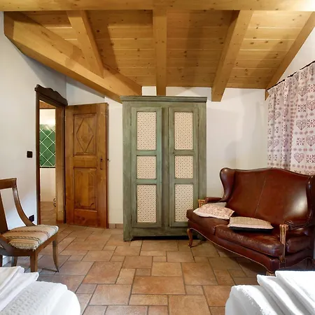 Au Petit Chevrot - Garden Apartament